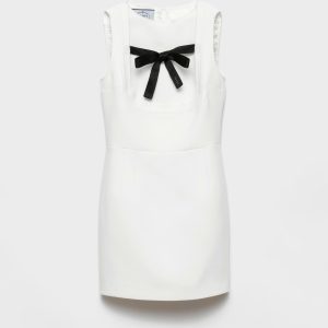 ATRA | Đầm Natté Cổ Ngang Nữ – Nét Thanh Lịch Đồ Họa